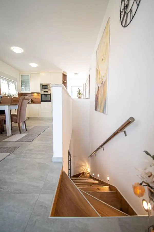 Luxury Apartment With Swimming Pool Ana Trogir